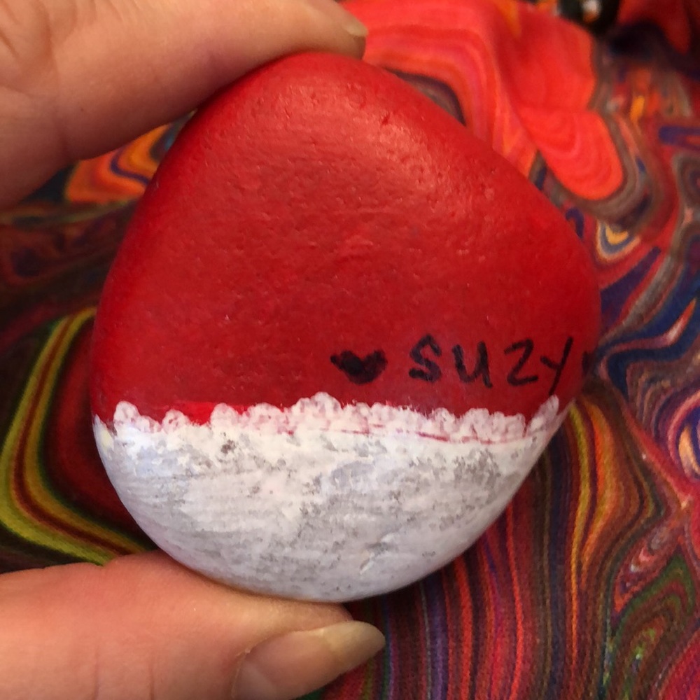 SANTA HAND- PAINTED ROCK - Picture 2 of 5